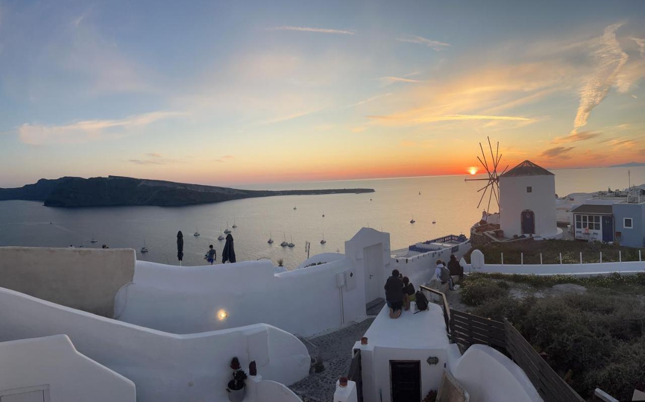 The Sunset Windmill Villa Oía Dış mekan fotoğraf